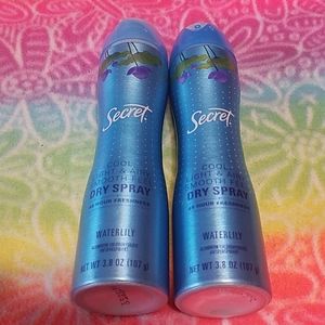 2 New Secret Waterlily Dry Spray